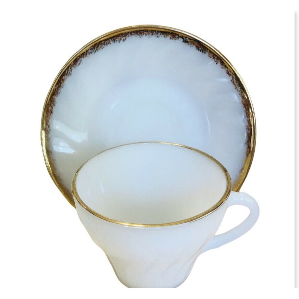 Fire King white Swirl Milk Coffee Tea Cup & Saucer w/Gold Trim-see Details & Pic
